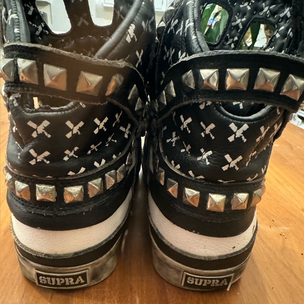 Vintage 2011 SUPRA Muska SkyTop 2 Black Flags distressed custom Studded … - Picture 5 of 9